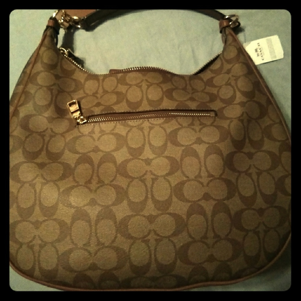 Coach Signature Canvas Authentic Shoulder Tote